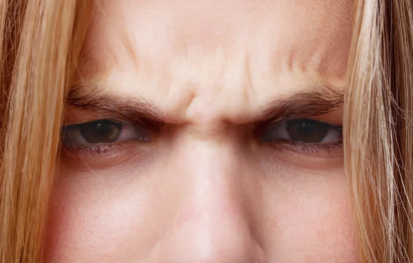 Young cool woman angry pose — Stock Photo, Image