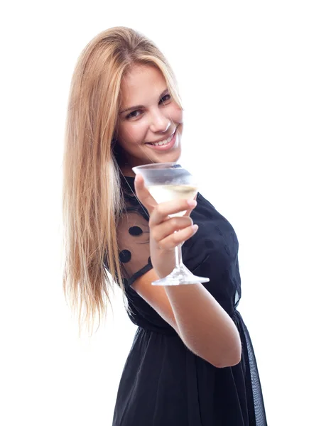 Joven mujer fresca con una taza de bebida — Foto de Stock