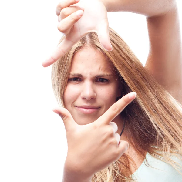 Jovem mulher legal tirar uma foto — Fotografia de Stock