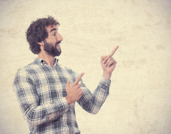 genç adam gösterilen