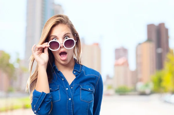 Young cool woman surprised — Stock Photo, Image