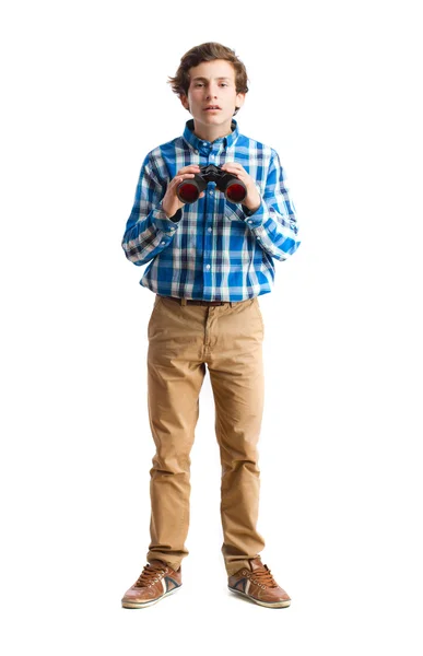 Teenager mit Fernglas — Stockfoto