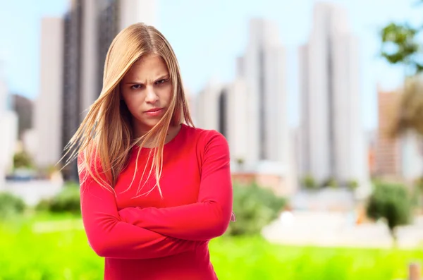 Jovem legal mulher irritado conceito — Fotografia de Stock