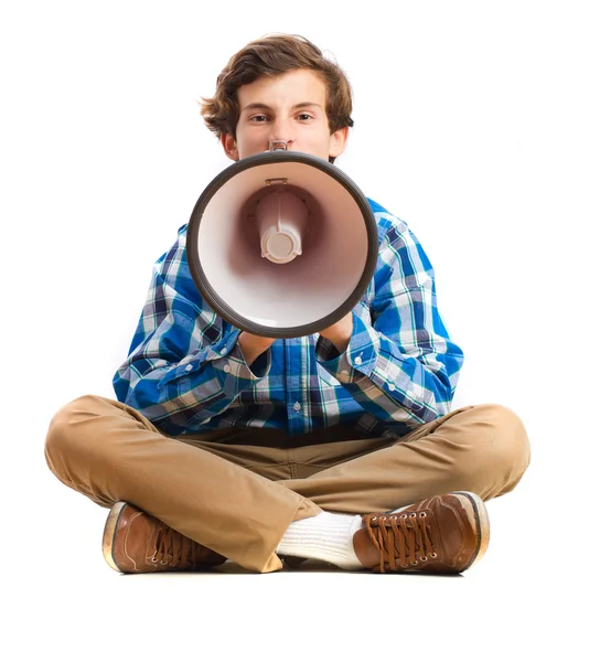 Adolescente sentado com megafone — Fotografia de Stock