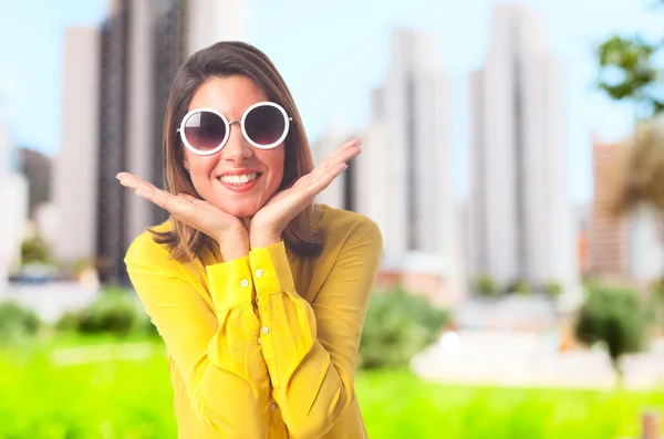 Joven cool mujer — Foto de Stock