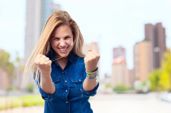 Joven cool mujer celebrando pose —  Fotos de Stock