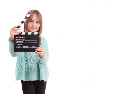 Bir fıçı tahtası ile genç kız