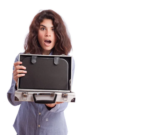 Chica asombrada abriendo un maletín —  Fotos de Stock