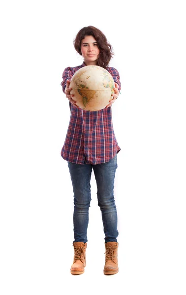 Menina segurando um globo mundial — Fotografia de Stock