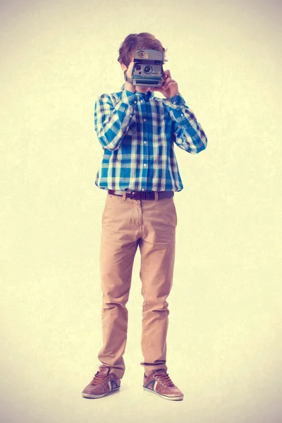 Teenager take a picture — Stock Photo, Image