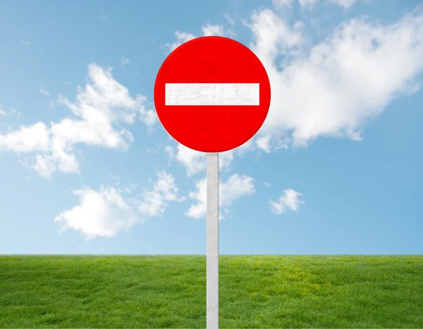 Prohibited sign on grass — Stock Photo, Image