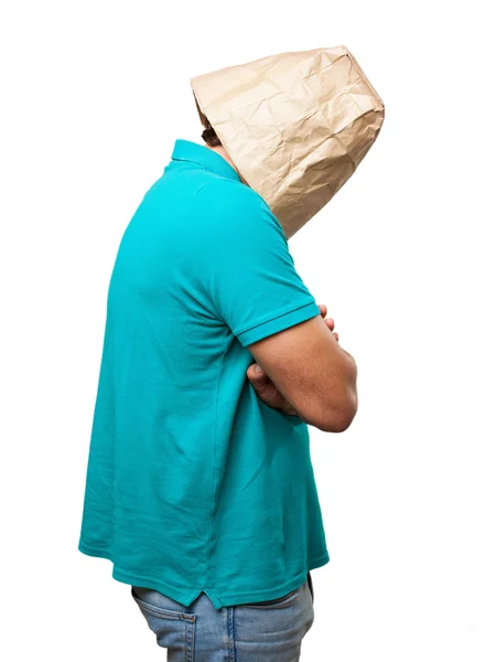 Blázen s papírový sáček v jeho hlavě. rozzlobený, nebo smutný koncepce — Stock fotografie