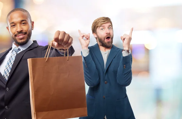 Giovane uomo nero fresco con una borsa — Foto Stock