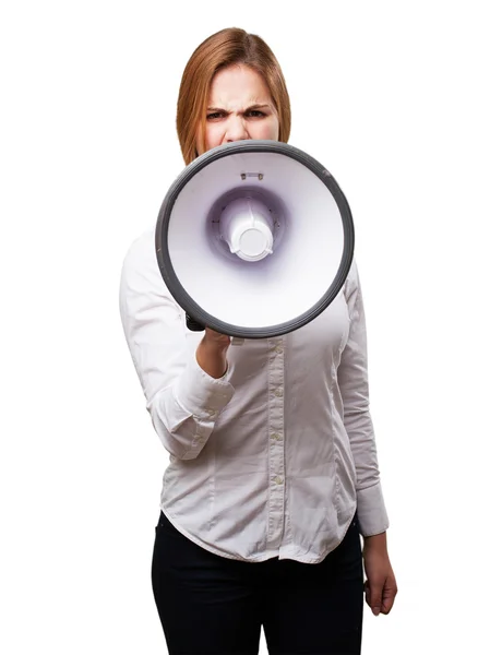 Femme blonde avec un mégaphone — Photo