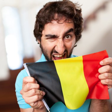 deli adam bayrak ile