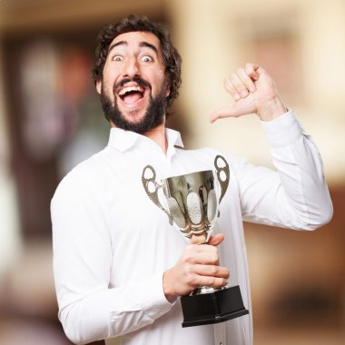 adam bir şampiyon Kupası ile