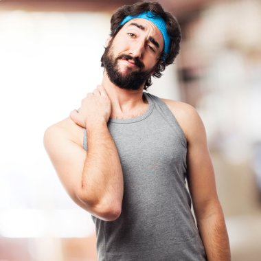 sporcu boyun ağrısı