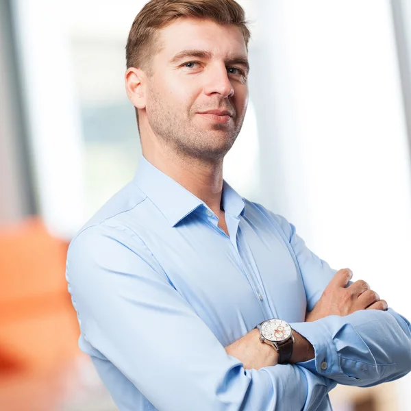 Tevreden blond man — Stockfoto