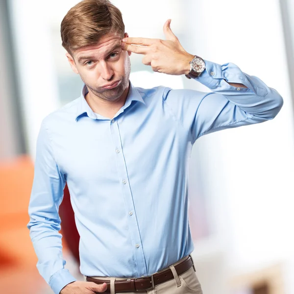 Blonder Mann Selbstmordzeichen — Stockfoto