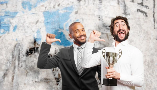 Homme avec une coupe championne — Photo