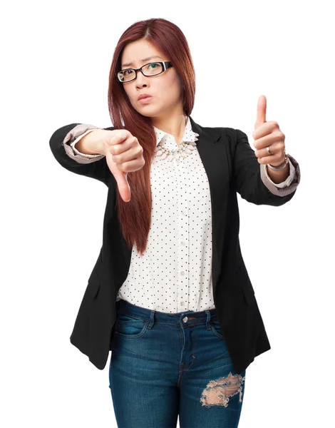 Worried chinese woman doubting — Stock Photo, Image