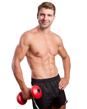 dumbbell güçlü poz ile genç adam