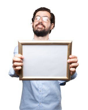 retro çerçeve ile mutlu genç adam