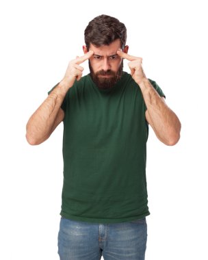 genç adam düşünüyorum konsantre