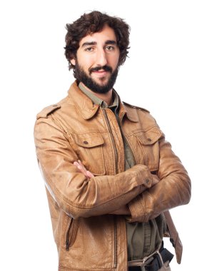 gururlu genç adam mutlu poz