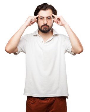 Mutlu genç adam düşünme