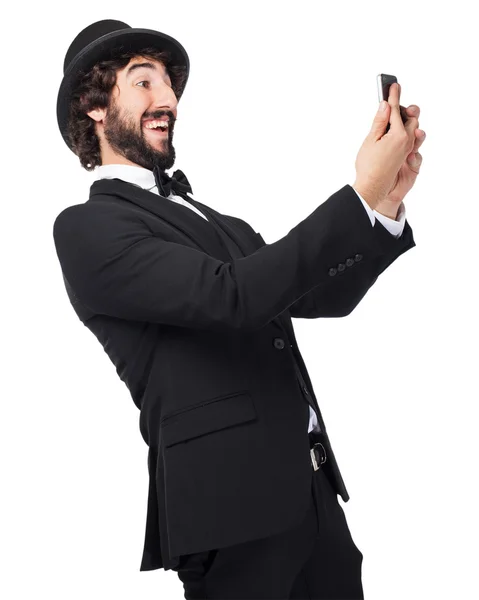 Homem fumante feliz em pose selfie — Fotografia de Stock