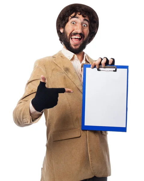 Homem sem-teto feliz com notebook — Fotografia de Stock