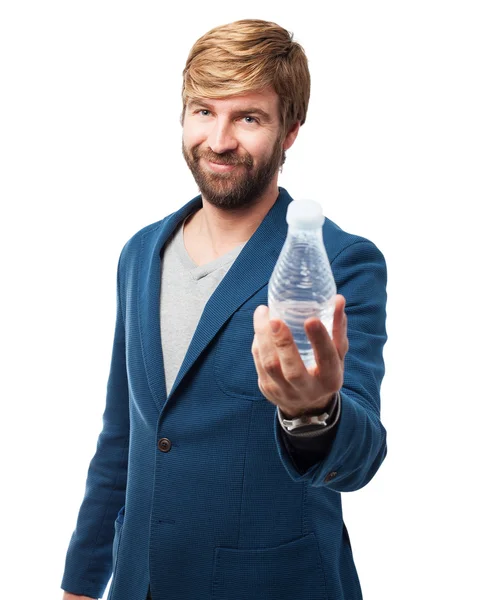 Szczęśliwy, biznesmen z butelka wody — Zdjęcie stockowe