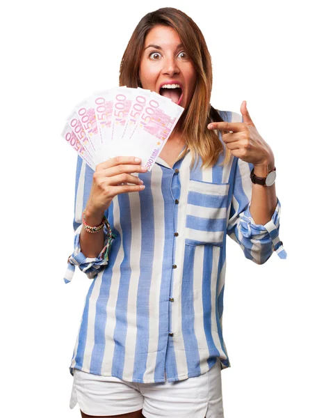 Giovane donna felice con banconote — Foto Stock