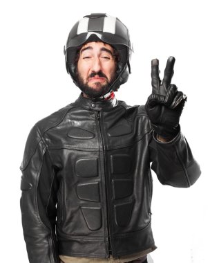 İki numara ile üzgün motorcu