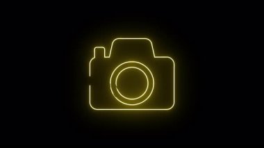 Siyah arkaplana karşı sarı neon kamera hatları