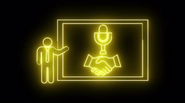 Siyah arkaplanda bir çerçevenin arkasında el sıkışma mikrofonu sunan bir adamın sarı neon grafiği