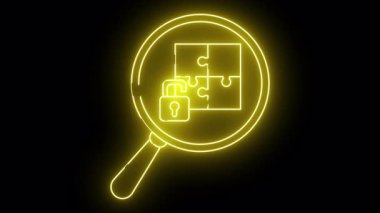 Sarı neon ana hatları yapboz parçalarının üzerinde büyüteç açık asma kilit siyah arkaplan üzerinde