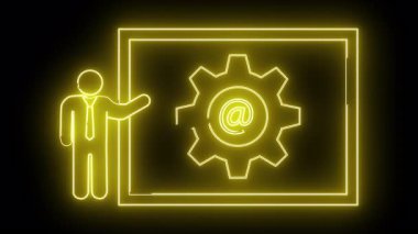 Parlak sarı neon çizgili sunucu vites içinde bir sembol gösteren bir ekrana işaret ediyor