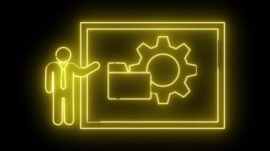 Sarı neon renkli kravatlı adam dosya klasörü ve vites sembollü bir ekrana işaret ediyor.