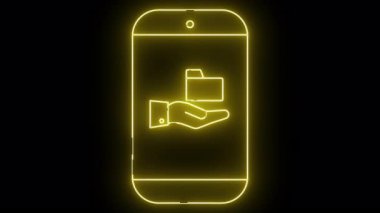 Neon telefon siyah arkaplanda elinde sarı parlayan dizin simgesini gösterir