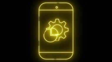 Siyah arka planda izole edilmiş, içinde dişli ve turta grafiği olan parlak sarı neon çizgili bir telefon.