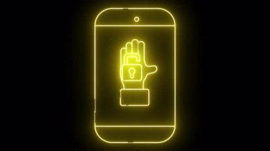 Akıllı telefonun parlak sarı çizgisi bir elde kilitlenmemiş bir asma kilit gösteriyor.