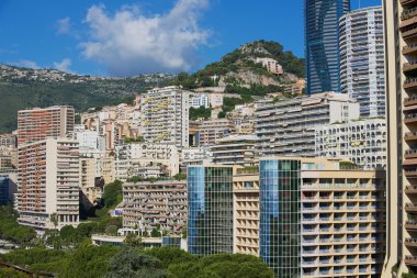 Monako, Monako'daki yerleşim bölgesi binalarına bakış.
