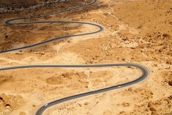 Kręte górskie drogi z Al Mukalla do Aden. Jemen. — Zdjęcie stockowe