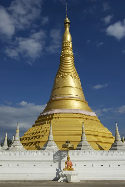 Wat chumphon khir templei, mae sot, tak Provinz, Thailand. — Stockfoto