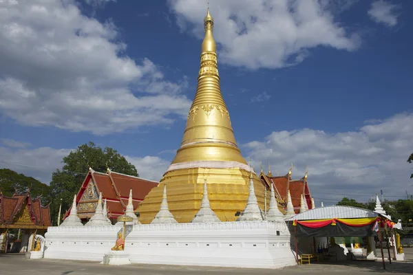 Tempio di Wat Chumphon Khiri, Mae Sot, provincia di Tak, Thailandia . — Foto Stock