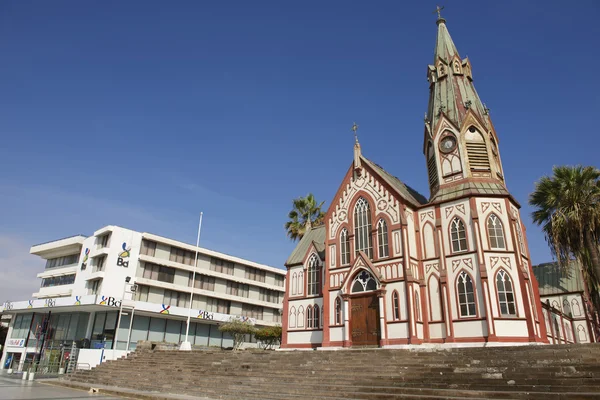 Exterior de la catedral de San Marcos de Arica en Arica, Chile . — Foto de Stock