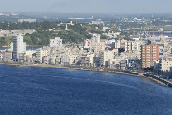 Luchtfoto uitzicht over de stad van Havana in Havana, Cuba. — Stockfoto