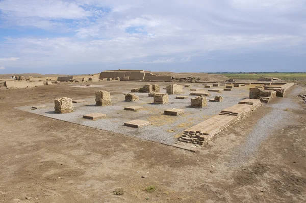 Ruinen von otrar (utrar oder farab), zentralasiatische Geisterstadt, Provinz Südkasachstan, Kasachstan. — Stockfoto